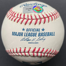 Load image into Gallery viewer, Bob Gibson Signed OMLB Baseball Autographed MLB Authenticated St Louis Cardinals