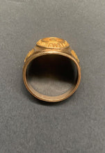 Load image into Gallery viewer, 1959 Winnipeg Blue Bombers CFL Championship Grey Cup 10K Gold Ring Football VTG