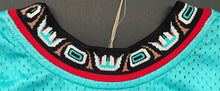 Load image into Gallery viewer, Mike Bibby 1998-99 Mitchell & Ness Hardwood Classics Vancouver Grizzlies Jersey