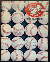 Load image into Gallery viewer, 1968 MLB Cincinnati Reds Complete Baseball Yearbook Magazine Vintage Program