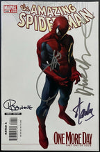 Load image into Gallery viewer, 2007-08 Signed Spider-Man One More Day Series 8 Comics Autographed Stan Lee JSA