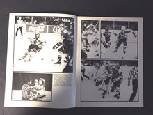 Load image into Gallery viewer, 1976 The World Hockey Association WHA International Program Bobby Hull Vintage