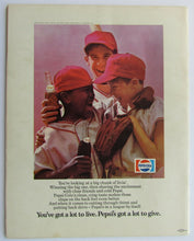 Load image into Gallery viewer, 1972 MLB Baseball Detroit Tigers Yearbook Tiger Stadium Mickey Lolich Vintage