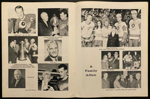 Load image into Gallery viewer, 1972 Vintage Gordie Howe #9 Jersey Retirement Program Detroit Red Wings Olympia