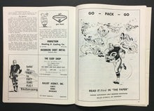 Load image into Gallery viewer, 1968 NFL Football Preseason Program Green Bay Packers vs New York Giants Lambeau