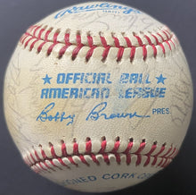 Load image into Gallery viewer, 1987 Minnesota Twins Team Autographed Baseball Signed x30 Kirby Puckett JSA LOA