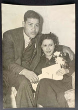 Load image into Gallery viewer, 1939 Type 1 Original Photo Joe Louis & Wife Day After John Henry Lewis Fight