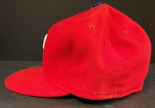 Load image into Gallery viewer, Philadelphia Phillies Team Issued MLB Baseball Hat New Era 59Fifty Sz 7-5/8 New