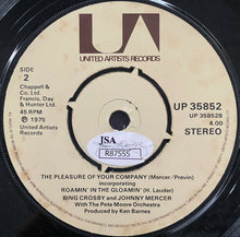 Load image into Gallery viewer, Bing Crosby Autographed 45 RPM Record 1975 That's What Life Is All About JSA COA