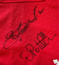 Load image into Gallery viewer, 2004-05 Premier League Liverpool Team Signed Autographed Soccer Jersey LOA