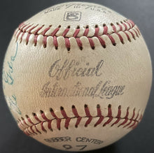 Load image into Gallery viewer, 1964 I.L. Toronto Maple Leaf Team Signed x19 Autographed Baseball Vintage