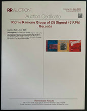 Load image into Gallery viewer, Ramones Howling At The Moon 45 RPM Autographed Richie Ramone Signed Rock Star