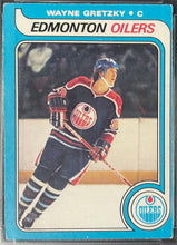 Load image into Gallery viewer, 1979-80 O-Pee-Chee #18 Wayne Gretzky RC NHL Hockey Card PSA 3 OPC