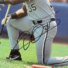 Load image into Gallery viewer, Frank Thomas Autographed Signed 1994 Beckett Baseball Magazine Price Guide VTG