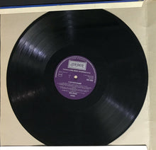 Load image into Gallery viewer, 1975 Bing Crosby Autographed A Southern Memoir LP Record JSA Authentic Signed