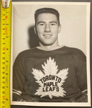Load image into Gallery viewer, 1958 Vintage Turofsky NHL Toronto Maple Leafs Hockey HOF Bob Pulford Photo