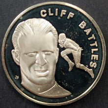 Load image into Gallery viewer, 1972 Cliff Battles Pro Football Hall Of Fame Medal Franklin Mint 1 Troy Oz NFL