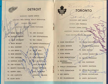 Load image into Gallery viewer, Maple Leaf Gardens NHL Old Timers Game Program Autographed Lineup Page x6 Howe