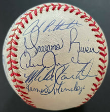 Load image into Gallery viewer, 1996 World Series Champs New York Yankees Team Signed Baseball x22 Jeter JSA LOA