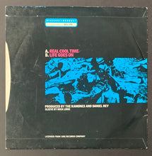Load image into Gallery viewer, Richie Ramone Autographed Real Cool Time 45 RPM Record Album The Ramones