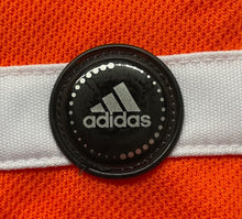 Load image into Gallery viewer, Connor McDavid Signed Edmonton Oilers Hockey Jersey Autographed Upper Deck COA