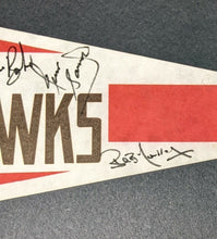 Load image into Gallery viewer, 1985/1986 Chicago Blackhawks Team Autographed Signed Pennant NHL Hockey Vintage