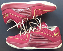 Load image into Gallery viewer, Nike Kevin Durant 16 Basketball Shoe NY vs NY Size 15 Team Red-Gold Gently Used
