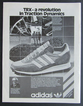 Load image into Gallery viewer, 1980 Toronto Star Maple Leaf Indoor Games Program + PM Trudeau Type 1 Photo
