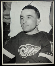 Load image into Gallery viewer, 1943/1944 Original Type 1 Photo Connie “The Asbestos Kid” Dion Detroit Red Wings
