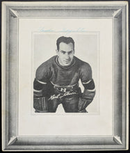 Load image into Gallery viewer, 1938/39 Quaker Oats Montreal Canadiens Player Photos Cards Set Vintage NHL
