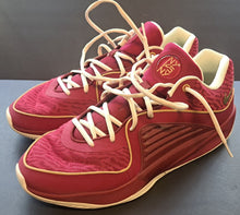 Load image into Gallery viewer, Nike Kevin Durant 16 Basketball Shoe NY vs NY Size 15 Team Red-Gold Gently Used
