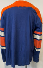 Load image into Gallery viewer, Edmonton Oilers CCM NWT Long Sleeve Crewneck Officially Licensed NHL Size L

