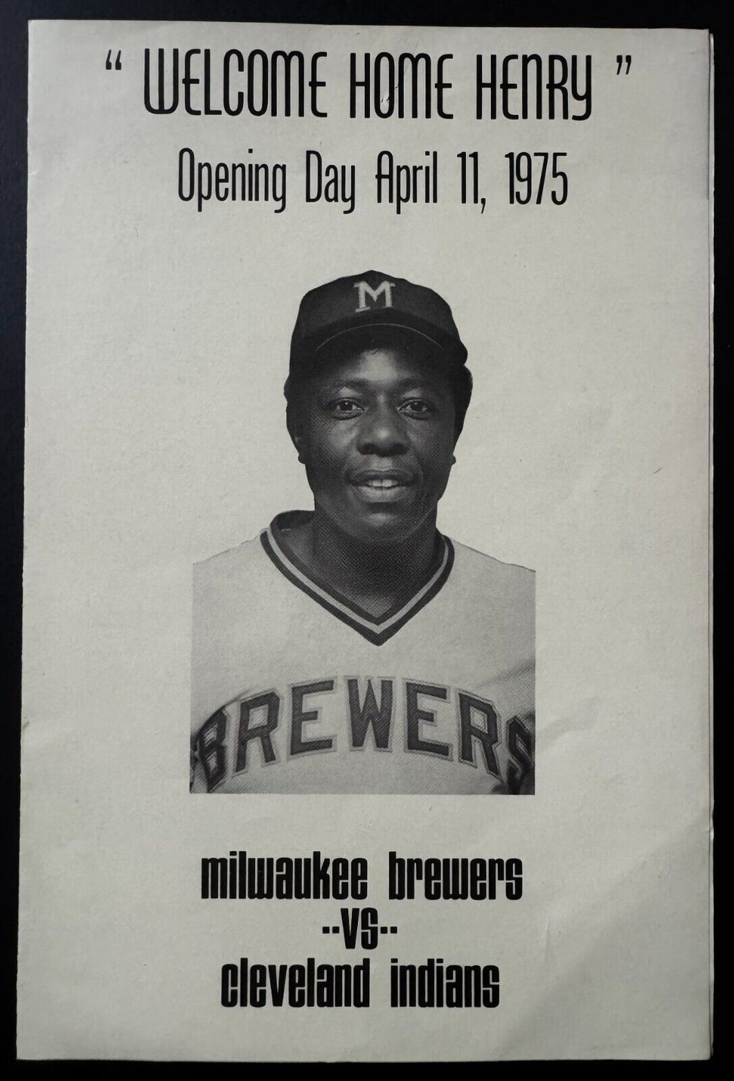 1975 Hank Aaron 4 Page Program Recognizing First Game As Milwaukee Brewer Vtg