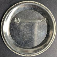 Load image into Gallery viewer, 1981 Super Bowl XV New Orleans Oakland Raiders v Philadelphia Eagles NFL Pinback
