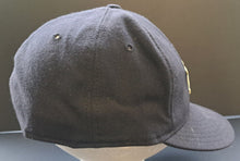 Load image into Gallery viewer, Coach Charlie Weis Signed Autographed Notre Damn Fighting Irish Football Hat
