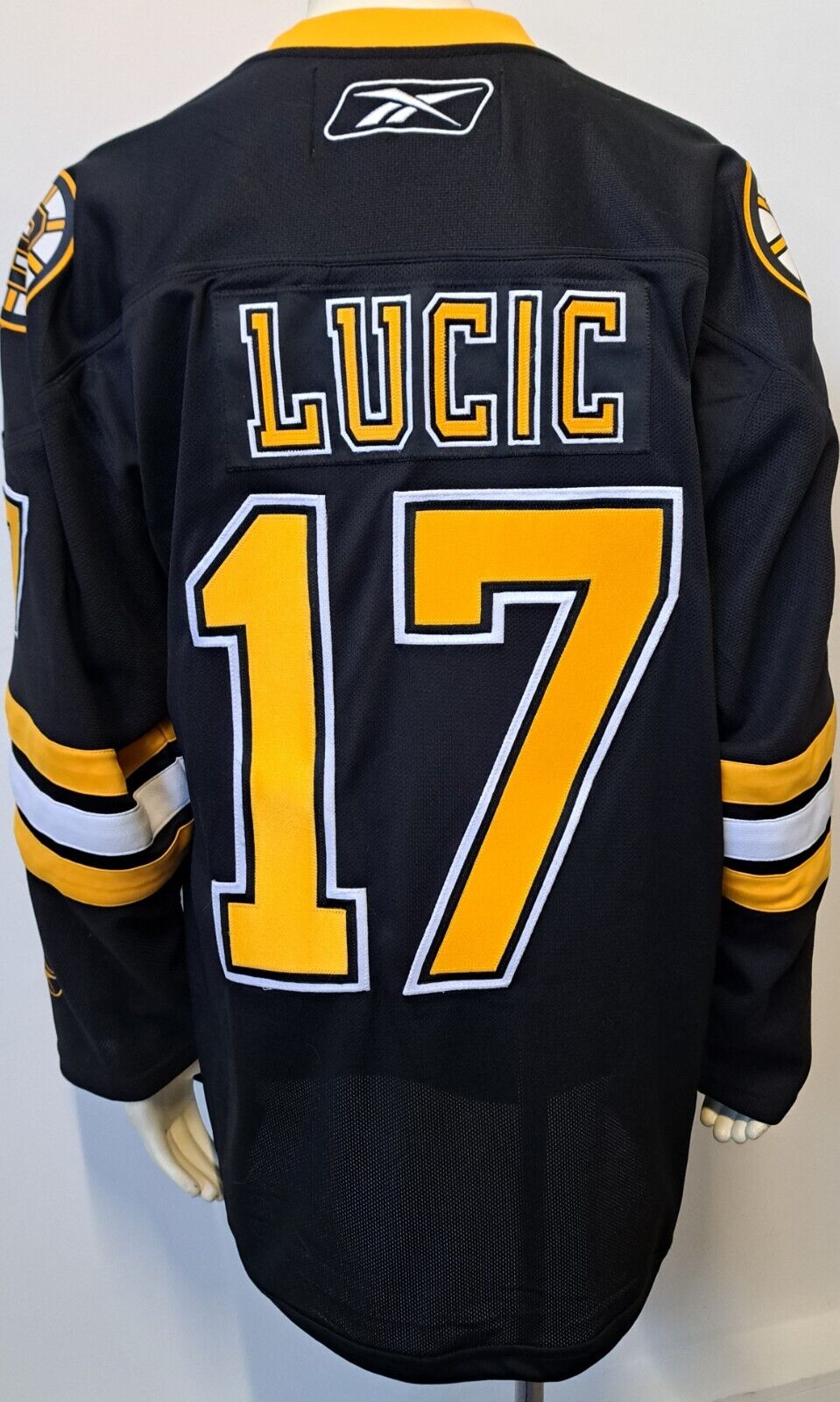 Lucic jersey best sale