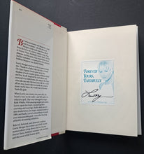 Load image into Gallery viewer, 1977 Lorrie Morgan Signed Autographed First Edition Hardcover Book Music CD
