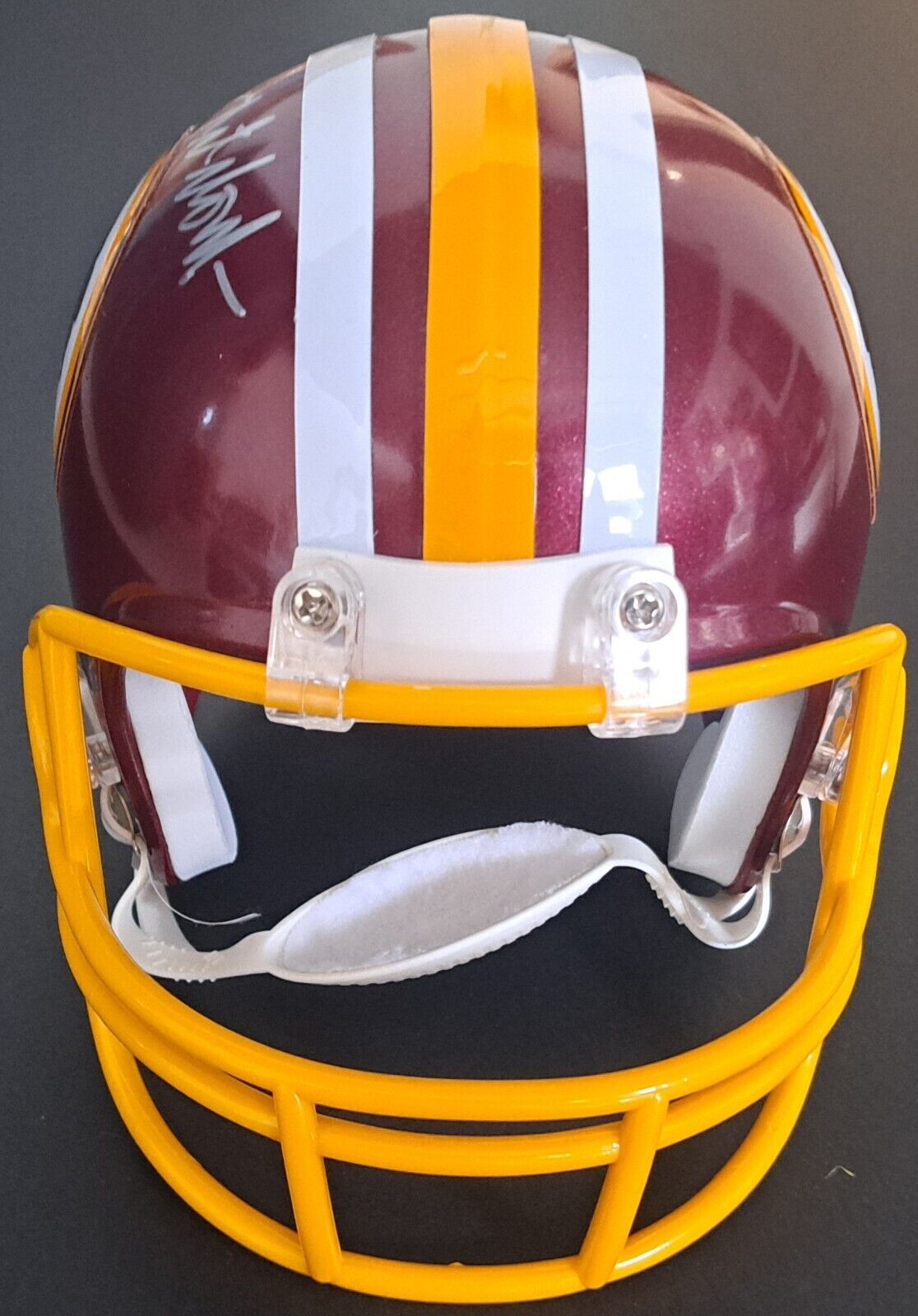 ART MONK #81 PLUS OTHERS offers Autographed Washington Redskins Mini Helmet