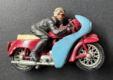 Load image into Gallery viewer, Britains Ltd #9696 Die Cast Triumph Speed Twin 500 Motorcycle Vintage Toys
