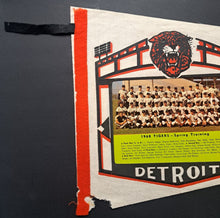 Load image into Gallery viewer, 1968 Vintage MLB World Series Champions Detroit Tigers Full Team Picture Pennant
