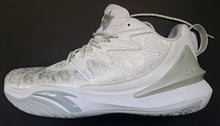 Load image into Gallery viewer, ANTA Flash Lightly Gently Used Basketball Shoes Size 15 Pro Grade Equipment
