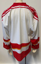 Load image into Gallery viewer, 1991 Tackla CCCP Team Issued Russian National Hockey Jersey World Juniors Size L
