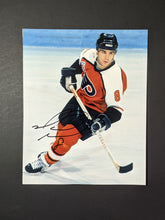 Load image into Gallery viewer, Autographed Mark Recchi #8 Philadelphia Flyers 8x10 Hockey Photo
