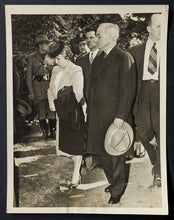 Load image into Gallery viewer, 1945 President Harry Truman + First Lady Type 1 Photo Roosevelt Funeral USA
