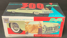 Load image into Gallery viewer, Moebius Models Chrysler 300 Scale 1:25 Model Car Kit Factory Sealed
