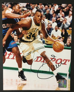 Boston Celtics Paul Pierce Autographed NBA Basketball Photo Hologram 8 x 10