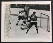 Load image into Gallery viewer, 1966 NHL Stanley Cup Playoffs Press Photo Detroit Olympia Red Wings Bathgate
