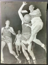 Load image into Gallery viewer, 1948 NBA Vintage Basketball Press Photo Minneapolis Lakers v Chicago Stags Rare
