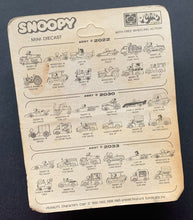 Load image into Gallery viewer, Hasbro Aviva Toys Snoopy Mini Diecast in Original Sealed Packaging Peanuts VTG
