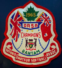 Load image into Gallery viewer, 1965 Ontario Softball Champions Vintage Patch Unused Bantam OASA Crest Old

